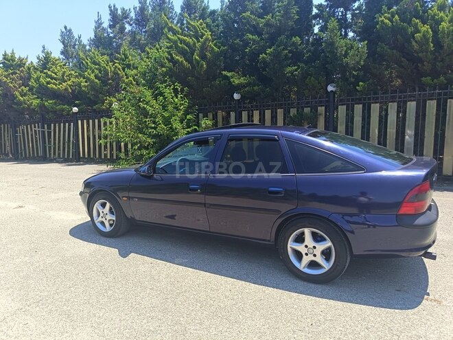 Opel Vectra-17