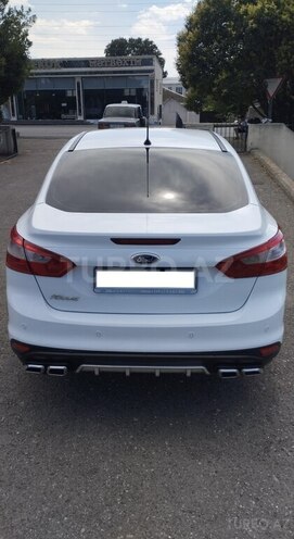 Ford Focus-5