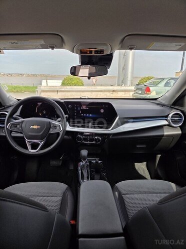 Chevrolet Trax-6