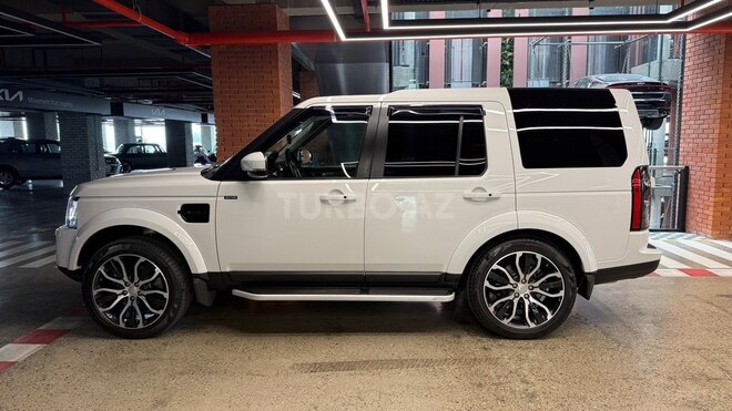 Land Rover Discovery-8