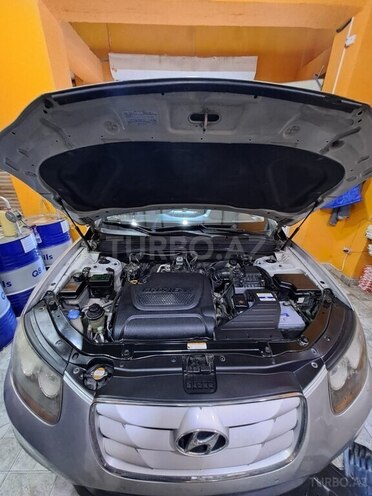 Hyundai Santa Fe-7