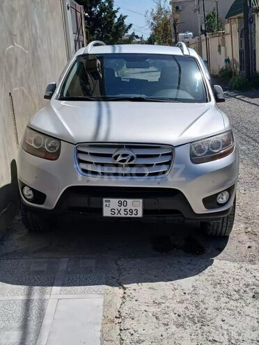 Hyundai Santa Fe-5