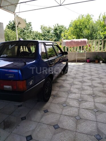 LADA (VAZ) 21099-4