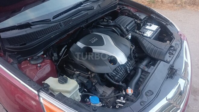 Hyundai Sonata-5