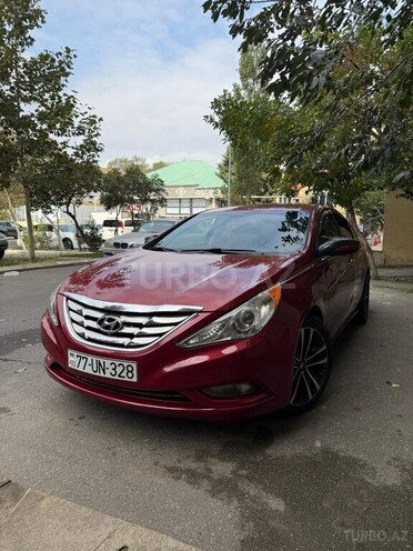Hyundai Sonata-14