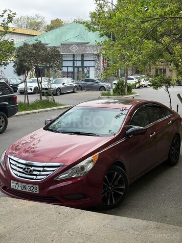 Hyundai Sonata-20
