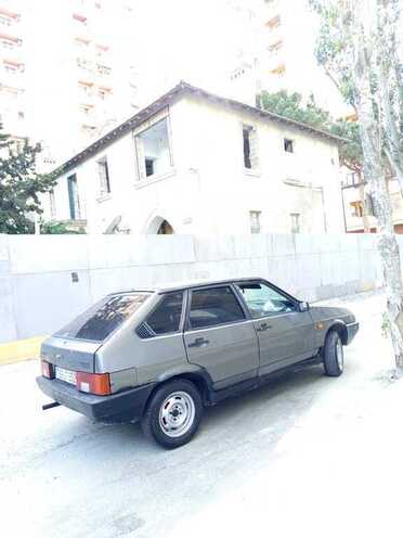 LADA (VAZ) 2109-2