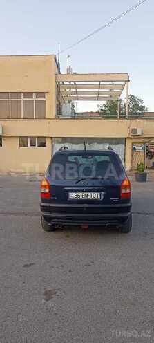Opel Zafira-2