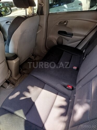 Honda Insight-7