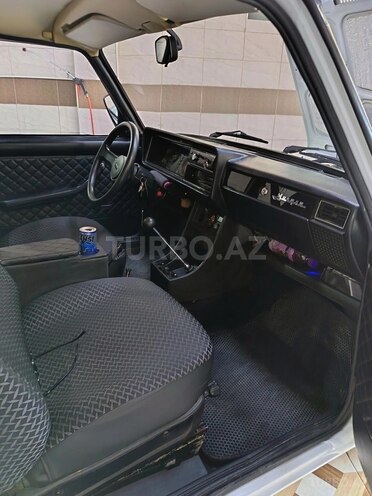 LADA (VAZ) 2107-5