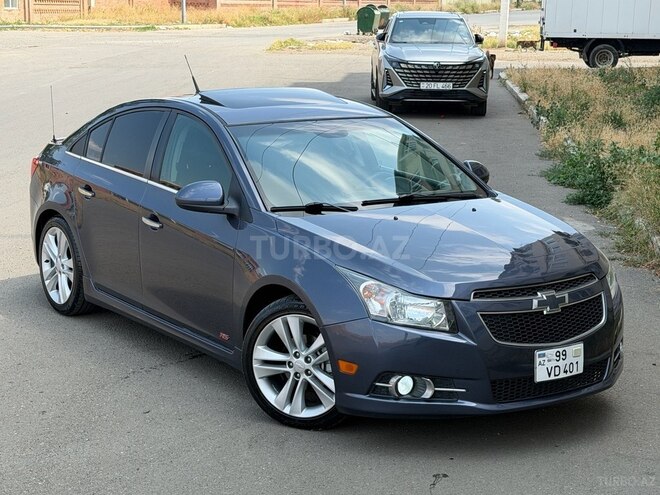 Chevrolet Cruze-1
