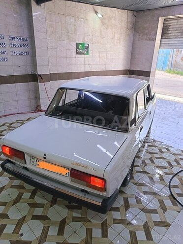 LADA (VAZ) 2107-3