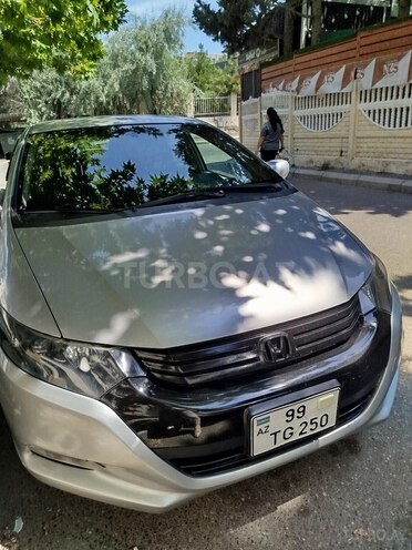 Honda Insight-8