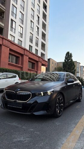 BMW 530e-1