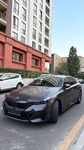 BMW 530e-5
