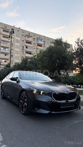 BMW 530e-2
