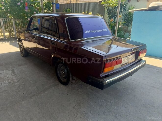 LADA (VAZ) 2107-5