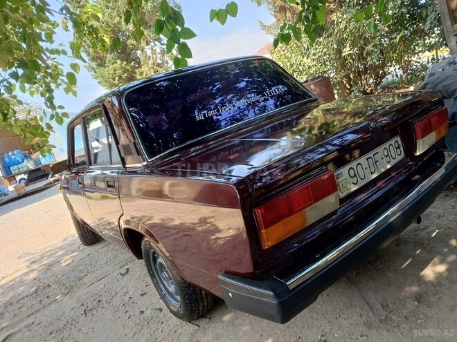 LADA (VAZ) 2107-13