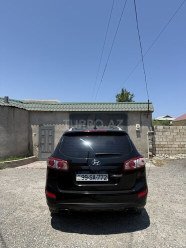 Hyundai Santa Fe-2
