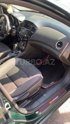 Chevrolet Cruze-4