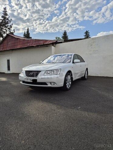 Hyundai Sonata-8
