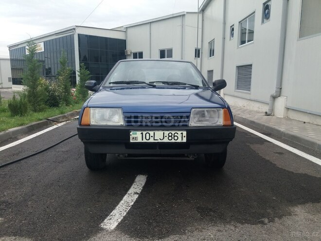 LADA (VAZ) 21099-1