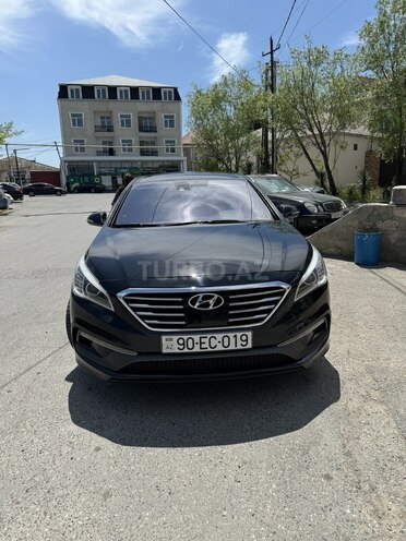 Hyundai Sonata-1
