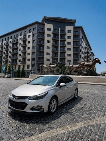 Chevrolet Cruze-2