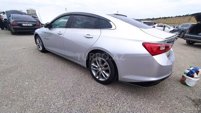 Chevrolet Malibu-5