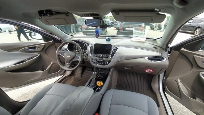 Chevrolet Malibu-10