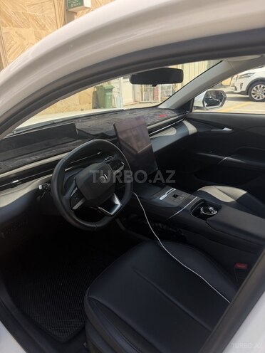 Changan Qiyuan A05-7