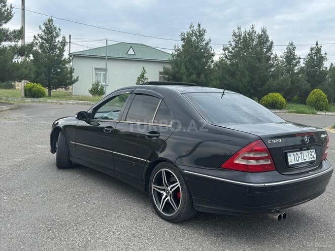 Mercedes C 320-2