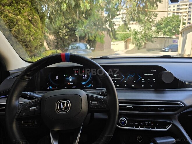 Changan Eado Plus-3