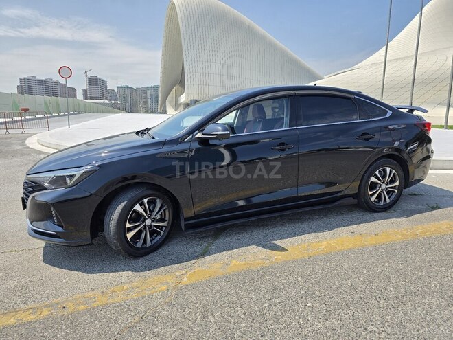 Changan Eado Plus-5