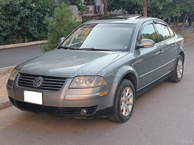 Volkswagen Passat-2