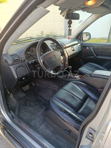 Mercedes ML 320 2001, 304,000 km - 3.2 л - Bakı
