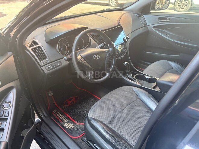 Hyundai Sonata-8