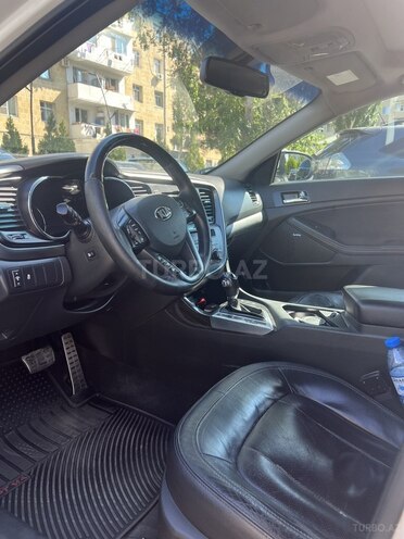 Kia Optima-8
