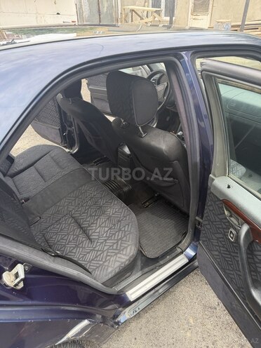 Mercedes C 230-12