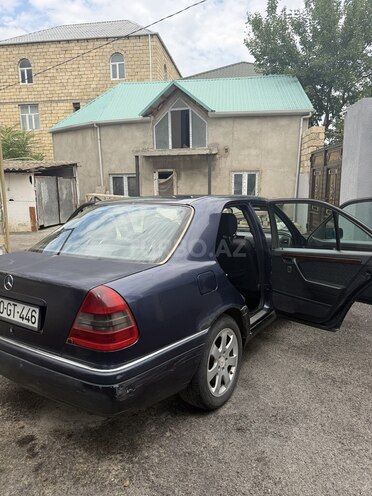 Mercedes C 230-16