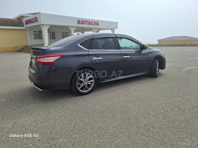 Nissan Sentra-6