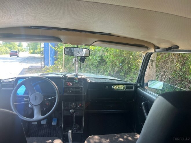 LADA (VAZ) 2107-3