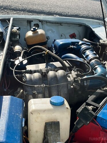 LADA (VAZ) 2107-4