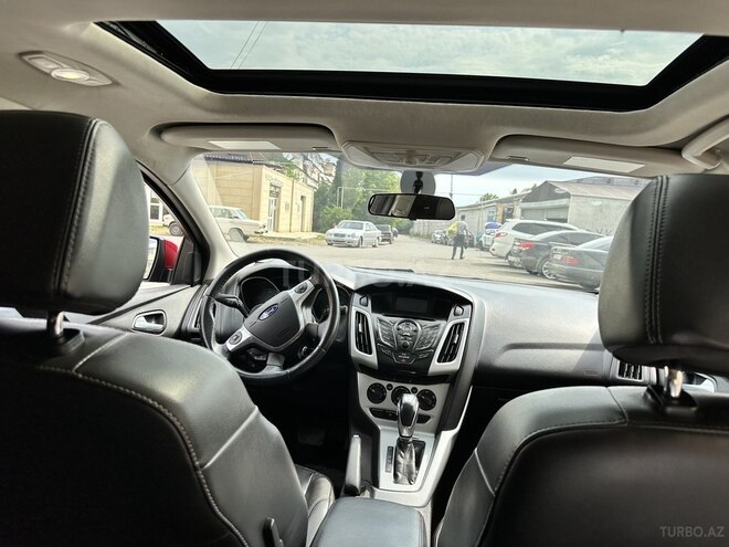 Ford Focus-5