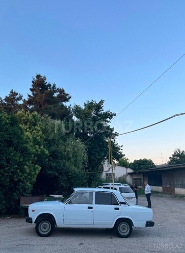 LADA (VAZ) 2107-4