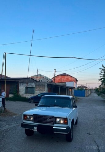 LADA (VAZ) 2107-8