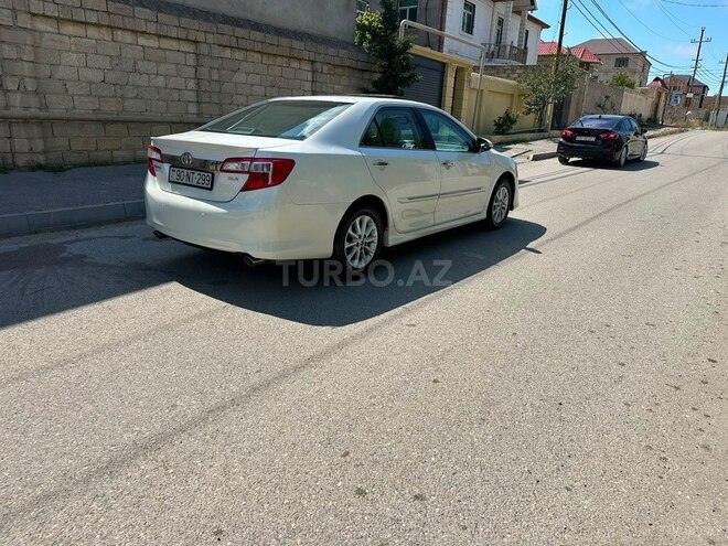 Toyota Camry-4
