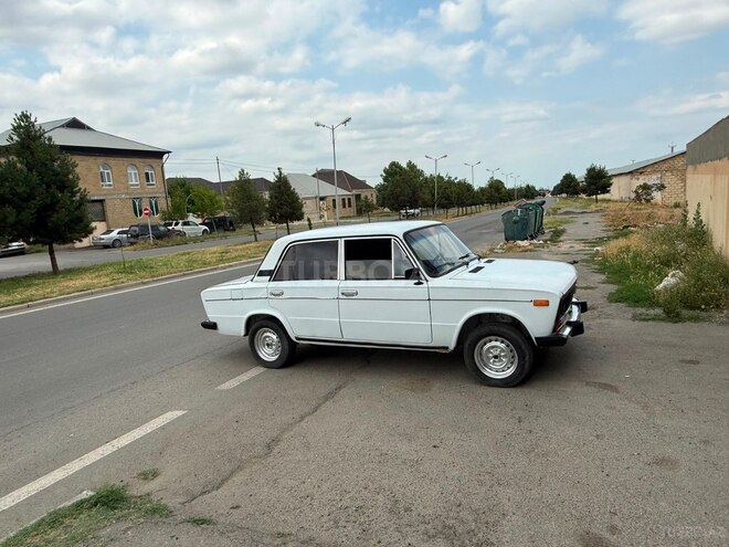 LADA (VAZ) 2106-4
