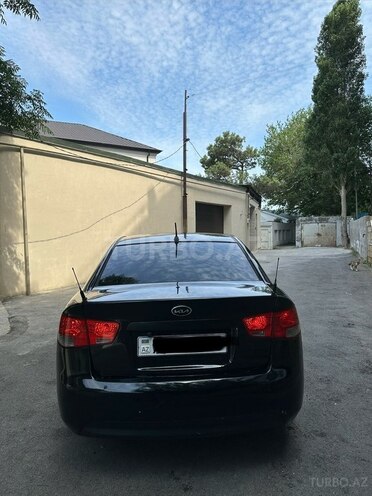 Kia Cerato-4