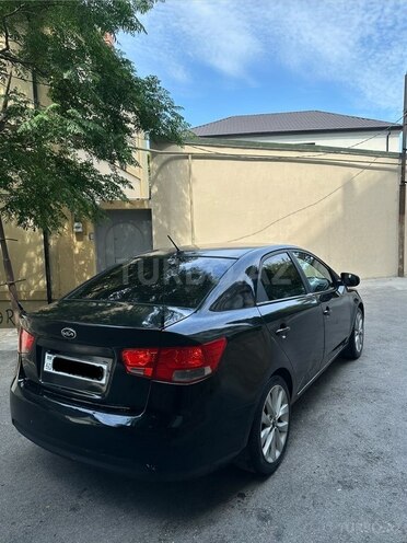 Kia Cerato-3